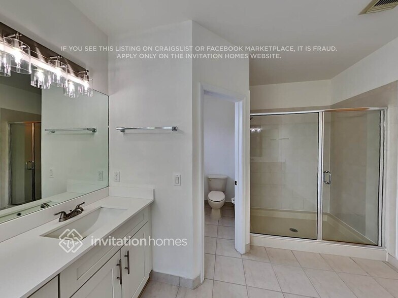 Building Photo - 15392 SW 117th Ln