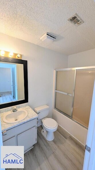 Building Photo - 910 Brett Dr