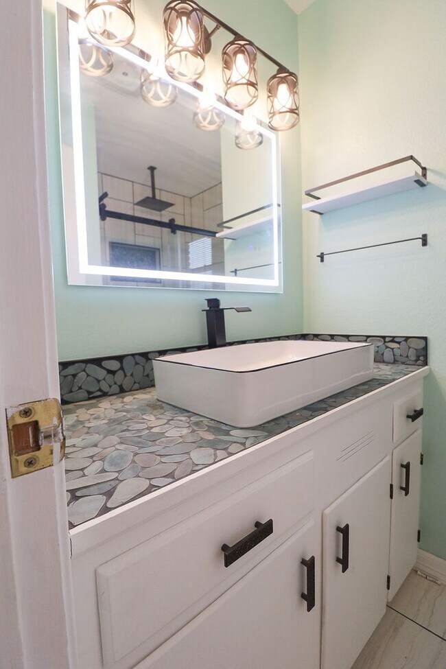 Building Photo - Remodeled home!