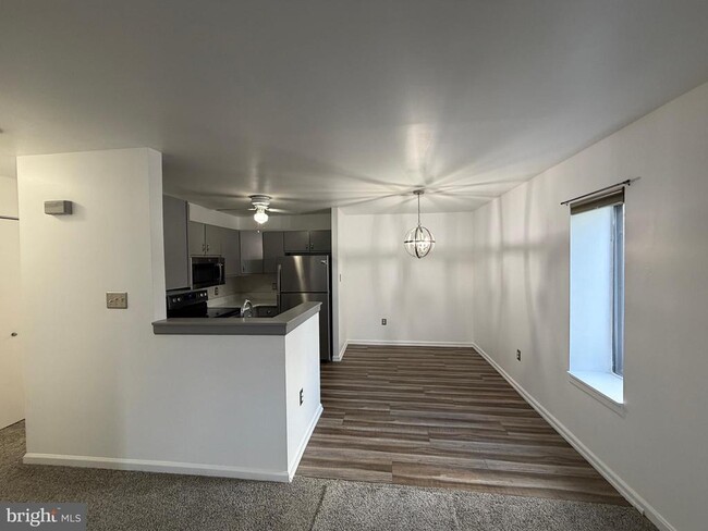 Building Photo - 1334-Y W Wyomissing Blvd