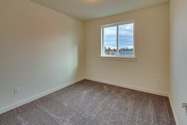Building Photo - Purcell Landing Townhome close to hospital