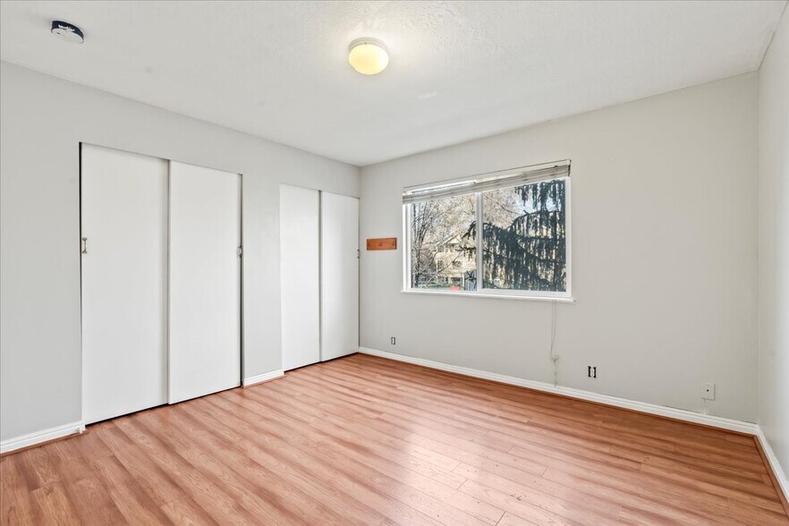 Building Photo - 1285 E Ridge Meadow Ln