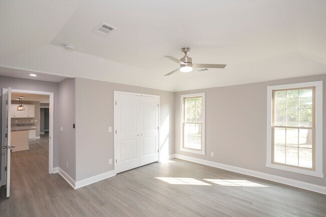 Building Photo - 1229 Berwick Trail