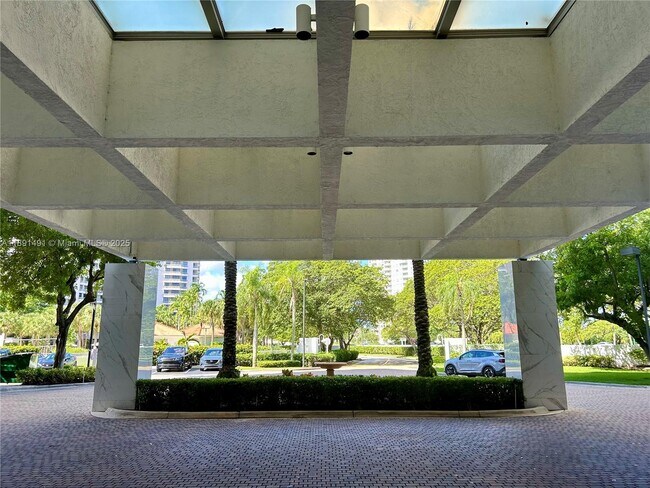 Building Photo - 3300 NE 192 St