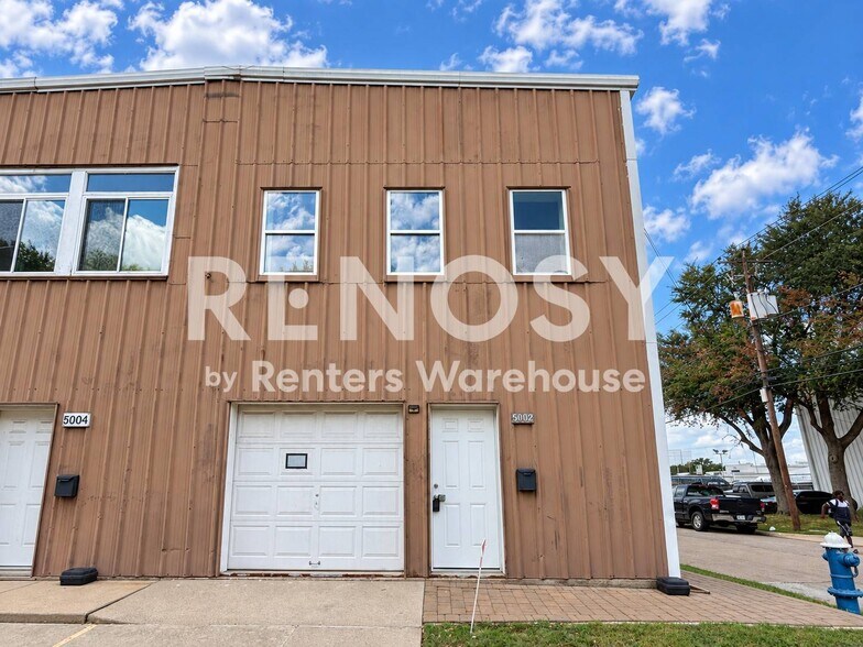 Building Photo - 5002 Mellon St