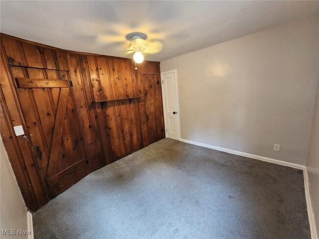 Building Photo - 4020 Lancaster Rd
