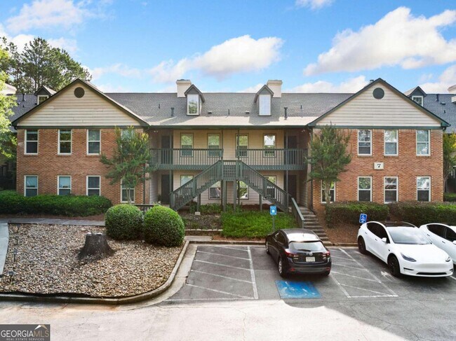 Building Photo - 717 Beaufort Cir