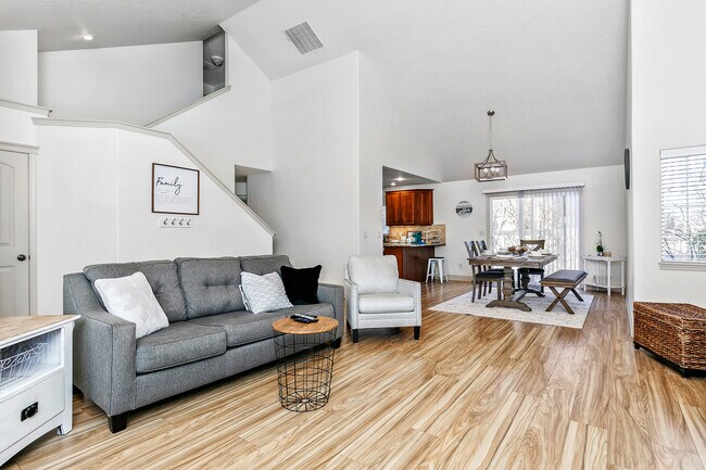 Building Photo - 3187 S Signorello Ln