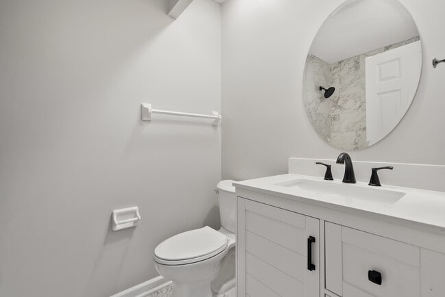 Building Photo - 2236 Sunleaf Ct