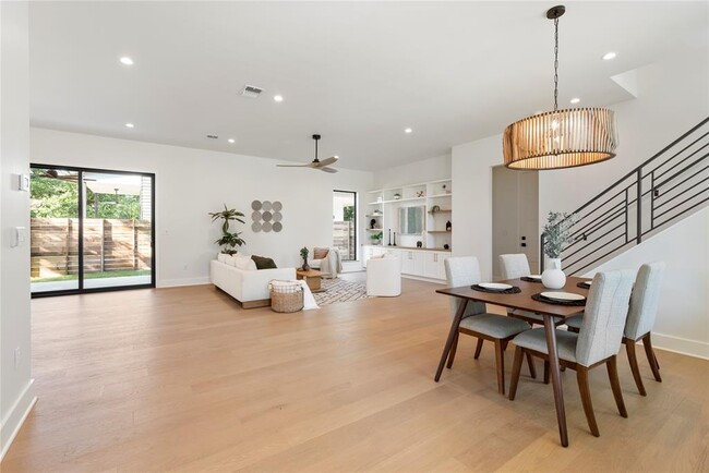 Building Photo - 2109 Wordsworth Dr