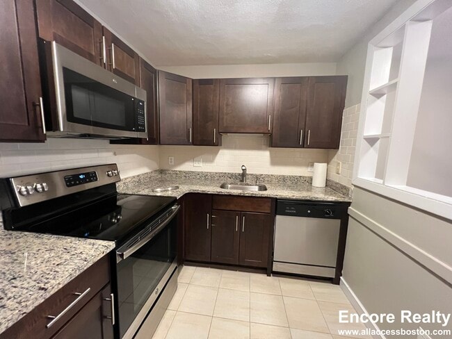 Building Photo - 278 Grove St