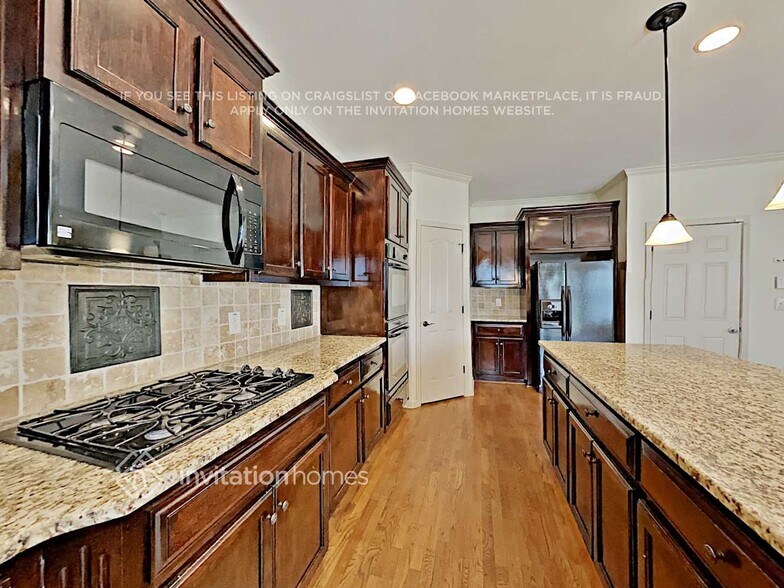 Building Photo - 2175 Well Springs Dr