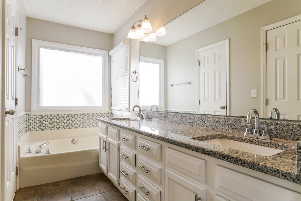 Building Photo - 4708 Easthampton Dr