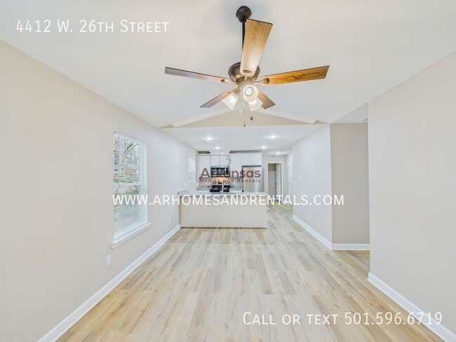 Building Photo - 4412 W 26th St