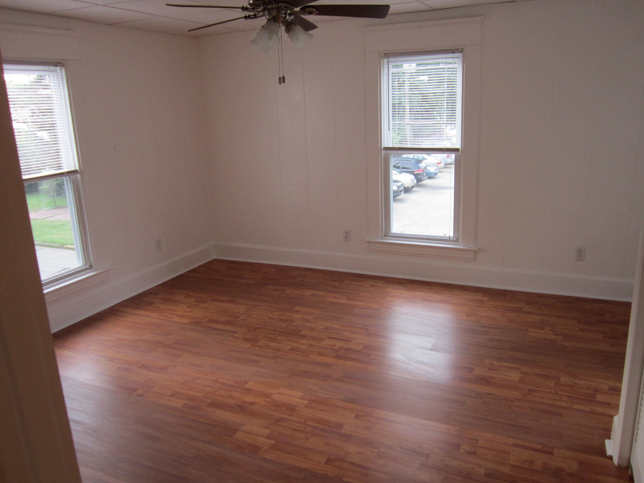 Rm D - 40 Moore Ave