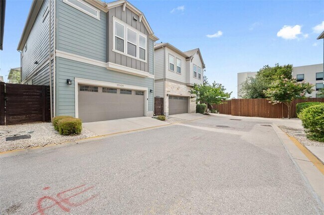 Building Photo - 13503 Ringold Cv