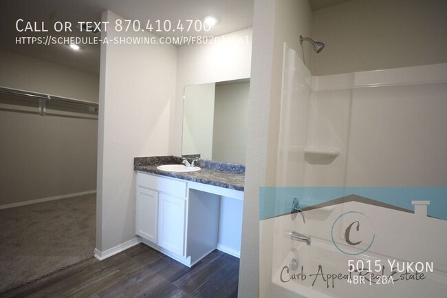 Building Photo - Move in special $800!!  New construction i...