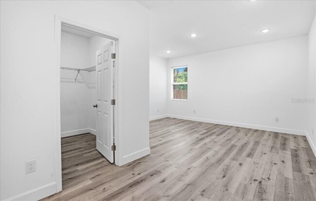 Building Photo - 1535 13th St S