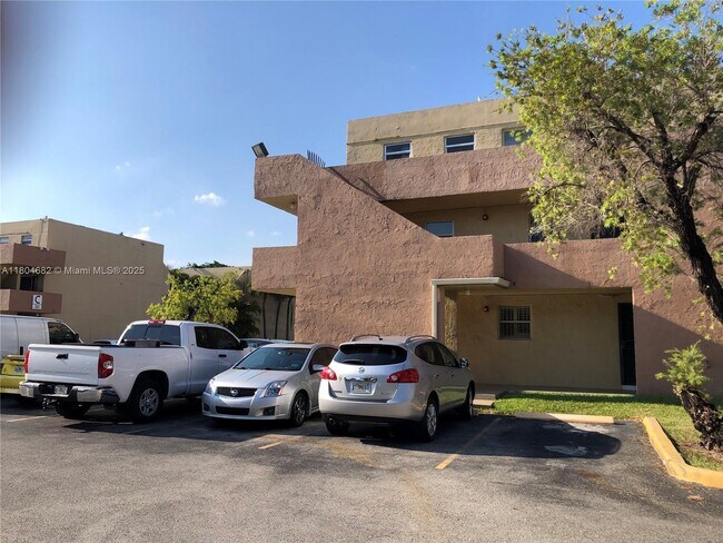 Building Photo - 40 NW 87th Ave