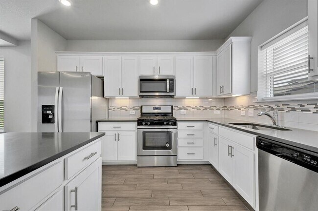 Building Photo - 5605 Charles Merle Dr.