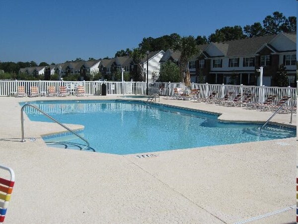 Primary Photo - Saint Andrews Square Townhomes