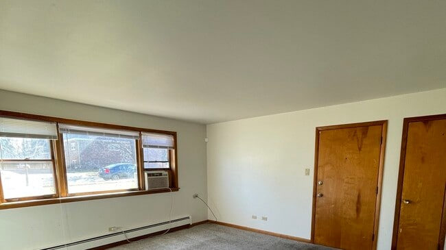 Building Photo - 509 Kungs Way