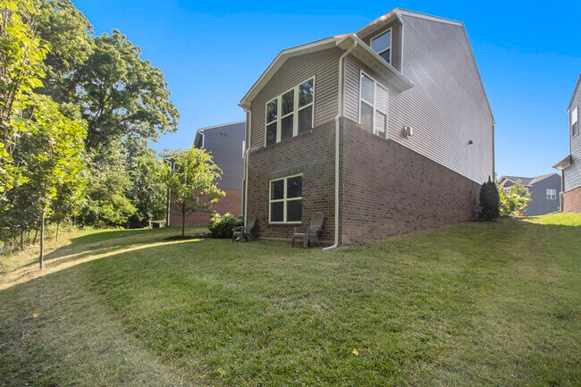 Building Photo - 2865 Dillon Dr