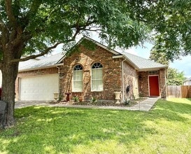 Building Photo - 9724 Windburn Dr