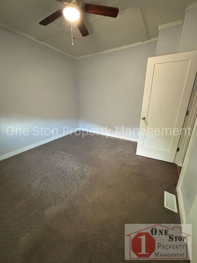 Building Photo - Beautiful 4 Bedroom 1 Bathroom Home in Kan...