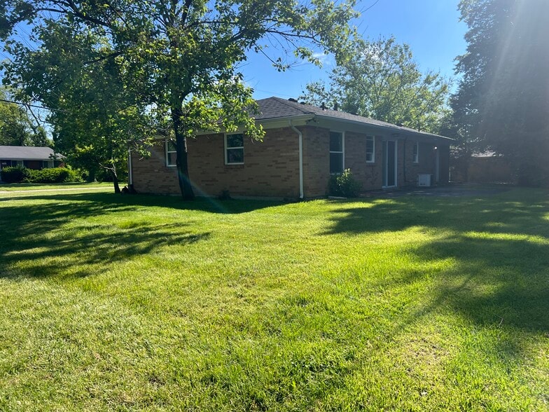 Building Photo - 8584 Neptune Dr