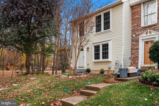 Building Photo - 9998 Tuscarora Rd