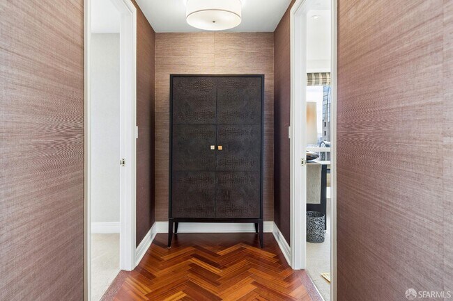 Building Photo - 765 Market St