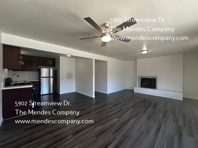 Building Photo - 5902 Streamview Dr