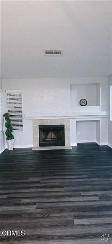 Building Photo - 209 Fantasy St