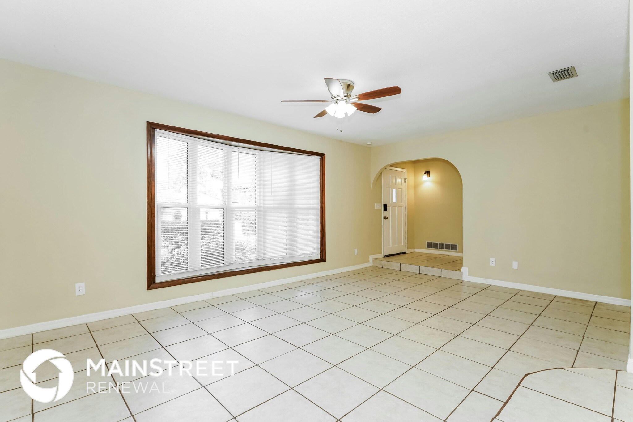 Building Photo - 208 Brittany Ave