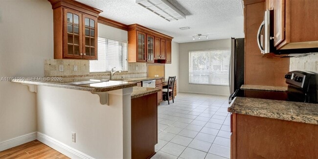 Building Photo - 1110 NW 108th Ave