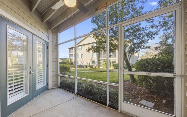 Building Photo - Location, Lifestyle, and Luxury