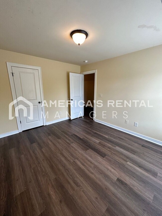 Building Photo - 3651 Chalybe Cove