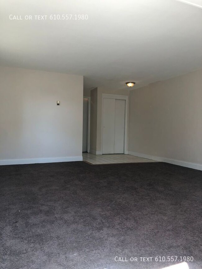 Building Photo - Available Now - 1 Bedroom Apartment  next ...