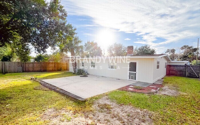 Building Photo - 11241 Princessa Ln