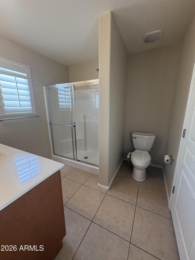 Building Photo - 4086 E Maplewood St