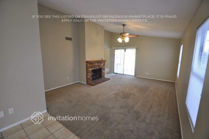 Building Photo - 11841 N 76th Ln