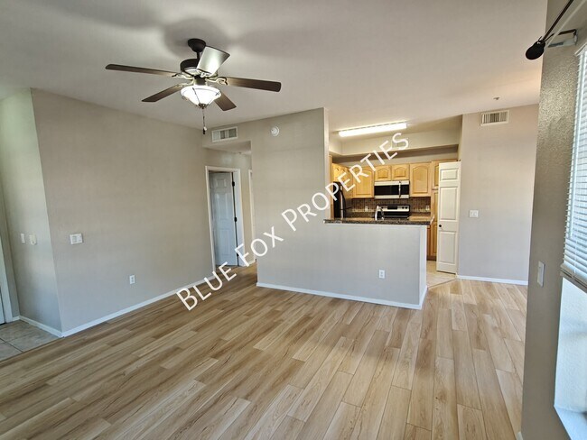 Building Photo - 1500 E Pusch Wilderness Dr
