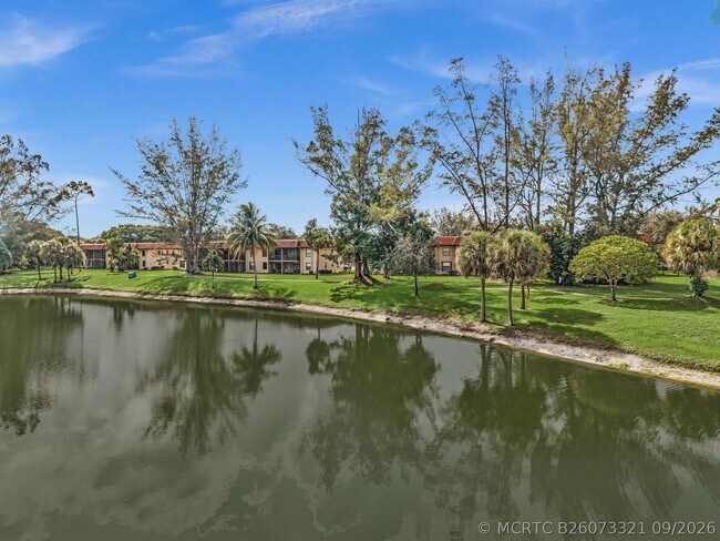 Building Photo - 21904 Lake Forest Cir