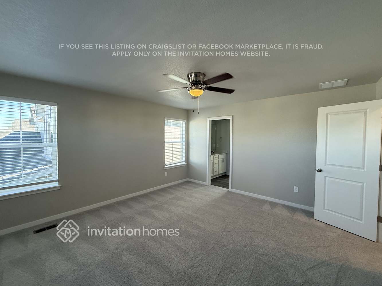 Building Photo - 4418 Trader St