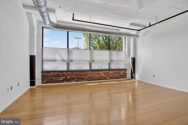 Building Photo - 1714 Memphis St