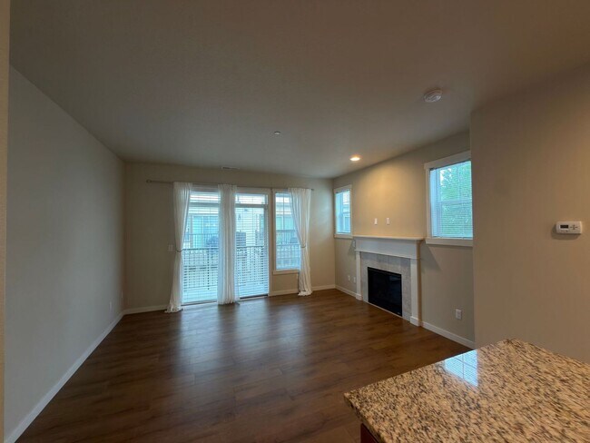 Building Photo - 28521 SW Orleans Ave