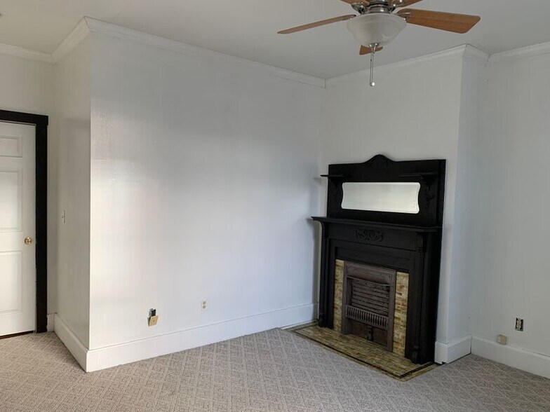 Building Photo - 3608 Eastern Ave