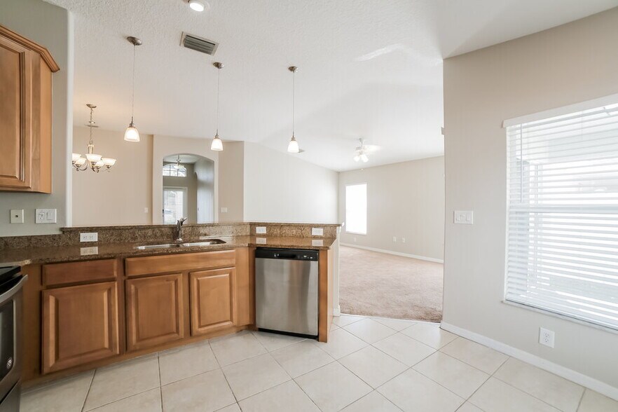 Building Photo - 13020 Avalon Crest Ct