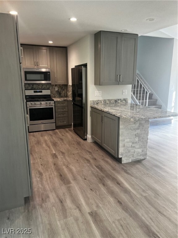 Building Photo - 524 Greenbriar Pl